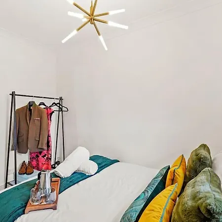 Cosy Apartment 5 Guests 3 Beds 1 Sofa Bed Lewisham London Exterior photo